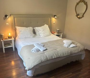 Cambrai Apartamento | La Liberté, Loft 90 m2 rénové centre-ville, terrasse amenagee, jeux & parking