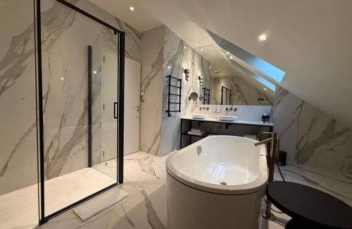 Old Town Hotel | La Licorne Hotel & Spa Troyes - MGallery Collection