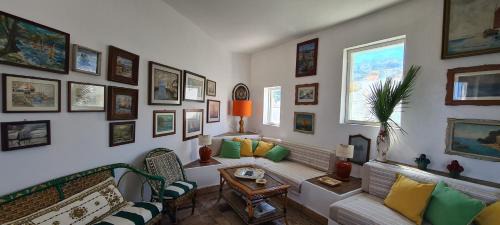 Ponza Casa | La Limonaia a mare