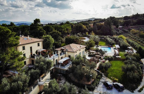 Mondavio Villa | La Limonaia-Villa completa con piscina