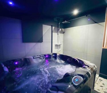Saint-Bruno - Saint-Victor Apartamento | La Litchi Le 50 Suites and Spa centre ville
