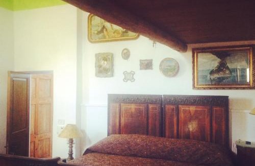 Stromboli Casa | La Locanda del Barbablù