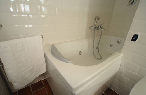 Scarperia e San Piero Casa | La Locanda di Adele - Il Giardinetto B&B