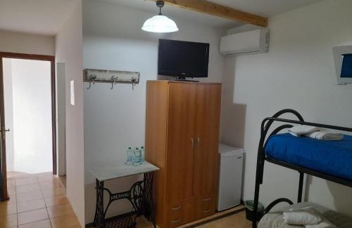 Pozzo Nuovo-Paradiso Cama Y Desayuno | La Locanda Ta Nonna Tuta
