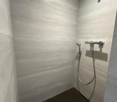 Feurs Apartamento | La lodge de la gare