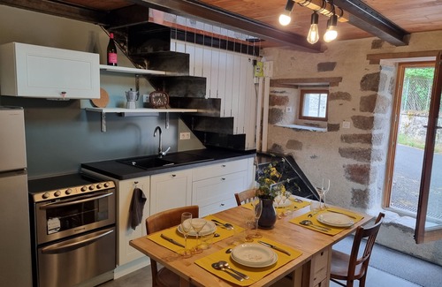 Dienne Casa | La Loge de Dienne Atypical house with terrace, mountain view and covered parking lot