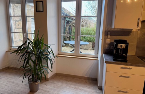 Langres Apartamento | La Loge Lingone-garage privatif