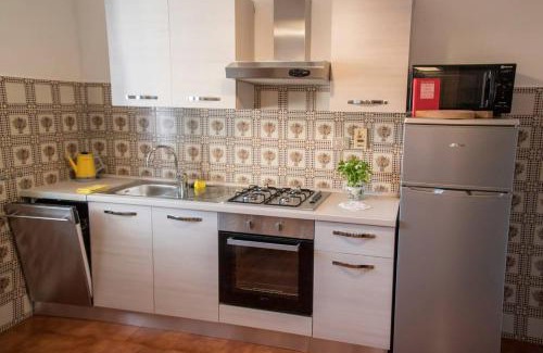 Acqui Terme Apartamento | La Loggia su Acqui. Centro, wi-fi, aria condizionata, ascensore