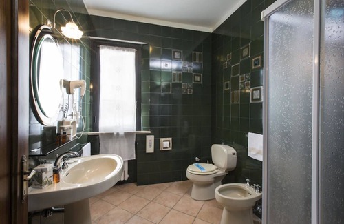 Quercegrossa Hotel | La Loggia Villa Gloria - Adults Only