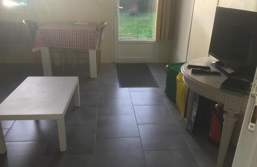 Butot-Venesville Casa | La longere et ses studios 15 personnes