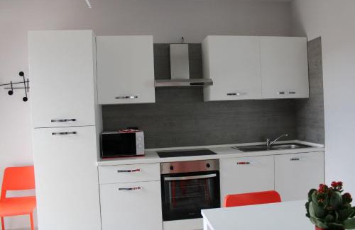 Somma Lombardo Apartamento | La Luna Blu Malpensa appartamento Papaveri