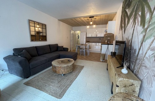 Le Grau-Du-Roi Apartamento | La Méditerranée Appartement au coeur du Village 50 m de la plage