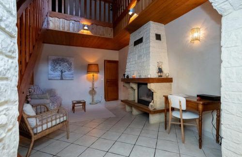 Saint-Christophe-sur-Guiers Casa | La maison des Jolicoeurs