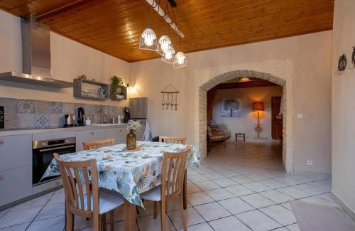 Saint-Christophe-sur-Guiers Casa | La maison des Jolicoeurs