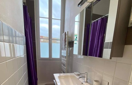 Gond-Pontouvre Casa | Casa-Ciudad-Baño con bañera-Vista al Jardín
