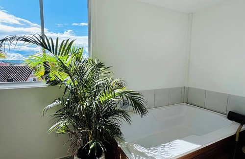 Guatape Hotel | LA MADRIGUERA HOTEL