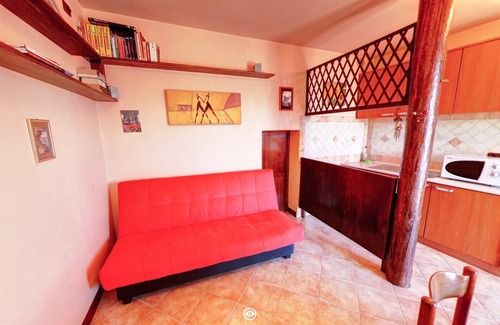 Tavernola Casa | La Magotina - Vista panorámica del lago Iseo - C. I.R. 016211-CNI-00004