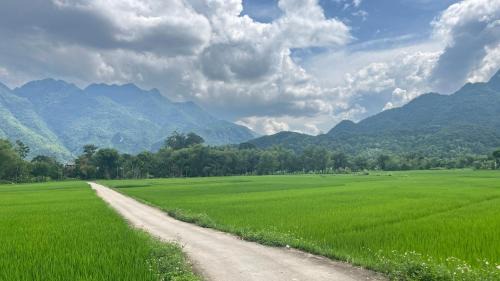 Mai Chau Hotel | La Mai Chau Home Food & Coffee