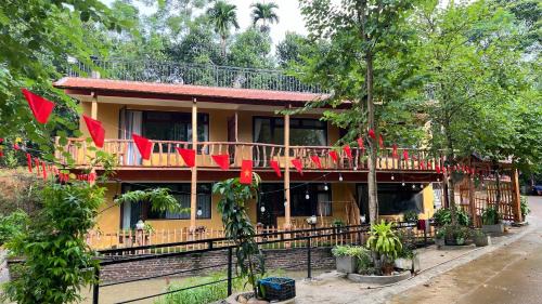 Mai Chau Hotel | La Mai Chau Home Food & Coffee