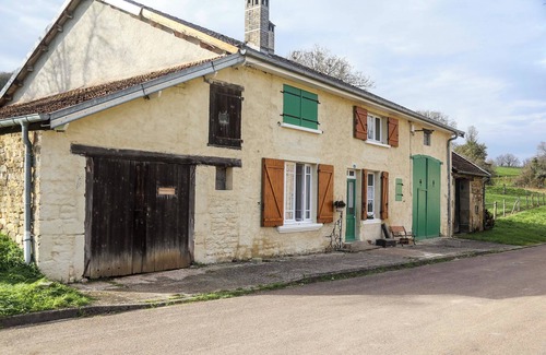 Arbigny-sous-Varennes Cabaña | "la MAISON DE MA TANTE" plenty of romance from the French countryside