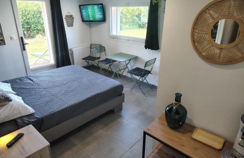 Saint-Just-Saint-Rambert Cama Y Desayuno | La Maison des Unchats
