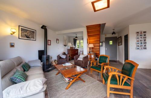 Arzon Casa | La maison aux volets bleus