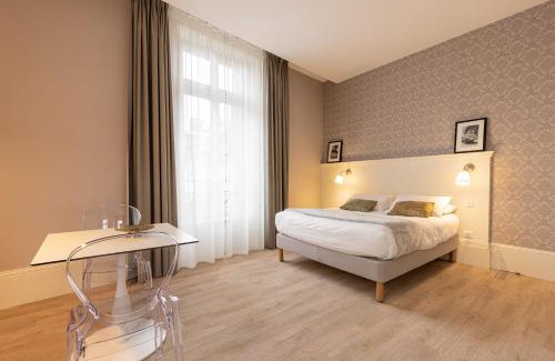 Limoges Apartamento | La Maison Blanche - AppartHôtels de charme Chic & Cosy à 350m du cœur de ville de Limoges - Accès autonome