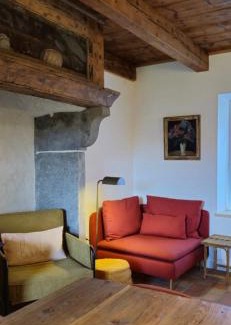Mazeyrat-d'Allier Casa | La Maison Chez Lisette avec piscine et terrain de pétanque privé au bord de l'Allier !