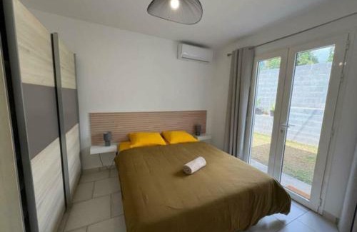 Sainte-Clotilde Apartamento | LA MAISON COSY, F3 Moderne, Lumineux & Fonctionnel - 10 mn de L'aéroport Roland Garros
