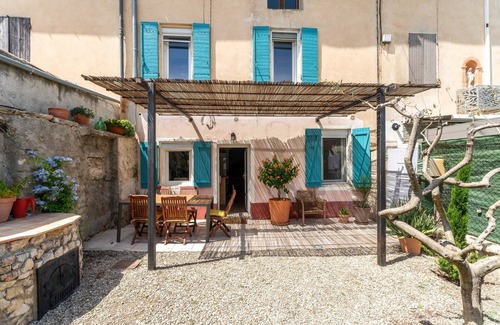 Carpentras Casa | La maison d'à côté, encantadora casa de ciudad cerca del Mont Ventoux
