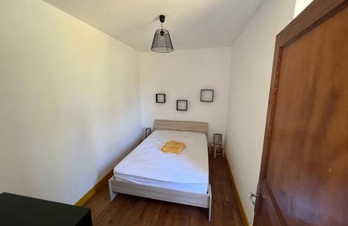 Frayssinet-le-Gelat Casa | La maison d'ô