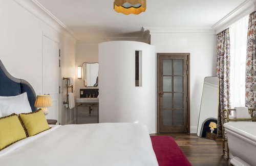 Saint-Estephe Hotel | La Maison d'Estournel