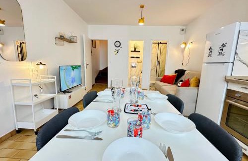 Bailly-Romainvilliers Casa | La Maison de Mickey - Disneyland Paris