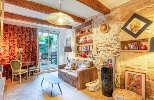 Aigues-Mortes Medieval City Casa | La Maison Dans Les Remparts