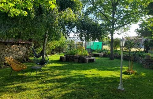 Saint-Beauzire Cama Y Desayuno | La maison de Maria