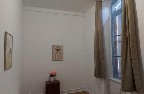 Theneuille Casa | La maison de Valentine