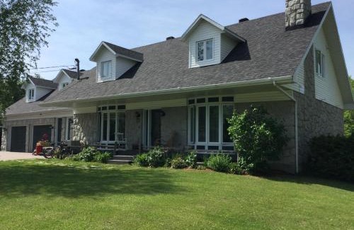 Victoriaville Casa | La Maison des Éboulis