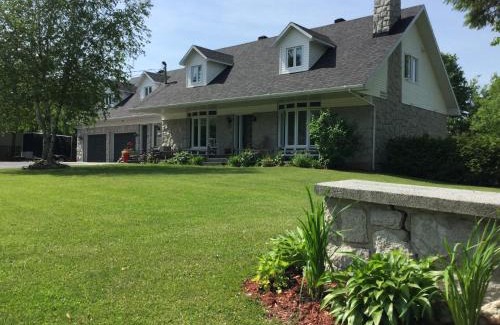 Victoriaville Casa | La Maison des Éboulis