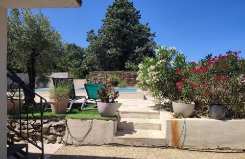 Lussan Apartamento | La maison des amis