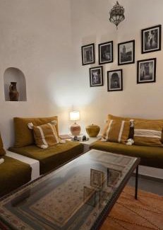 Quettanine Casa | La Maison des Amis