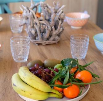 Gujan-Mestras Casa | La Maison Des Lys YourHostHelper