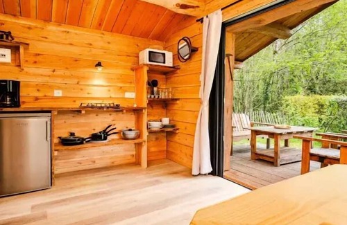 Locmaria-Berrien Chalet De Esquí | Das Haus der Minderjährigen - 2 Schlafzimmer - ohne Sanitäranlagen 4 Personen