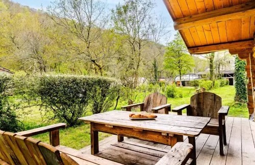 Locmaria-Berrien Chalet De Esquí | Das Haus der Minderjährigen - 2 Schlafzimmer - ohne Sanitäranlagen 4 Personen