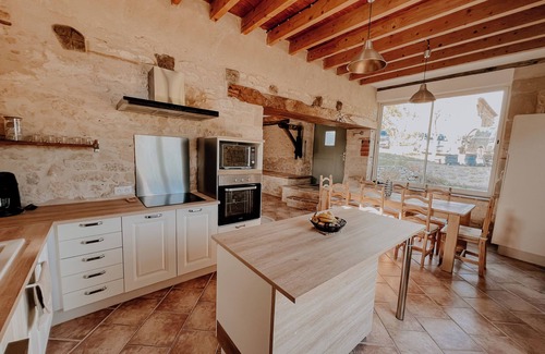 Orban Casa | La Maison des Pierres Blondes, vacation home in the countryside!