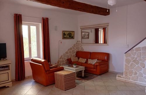 Puisserguier Casa | La Maison des Vendangeurs à Puisserguier