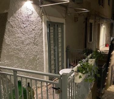 Castel Madama Casa | La Maison di Sara