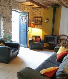 Aigueze Casa | La maison du brocanteur