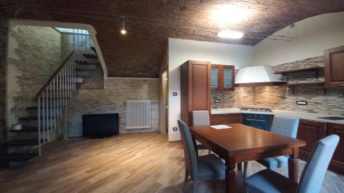 Cremolino Apartamento | La maison du château