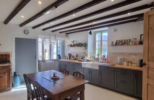 Bonnes Casa | La Maison du Charpentier 4 bedroom country house with amazing pool!