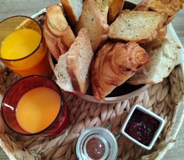 Grandchamp Cama Y Desayuno | La maison du four à pain